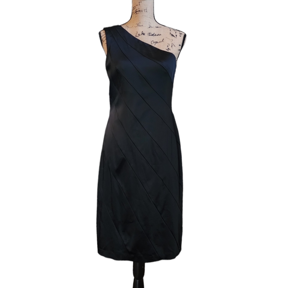 Calvin Klein black asymmetrical one shoulder cocktail dress